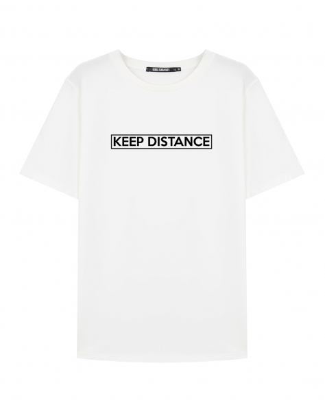 ФУТБОЛКА KEEP DISTANCE
