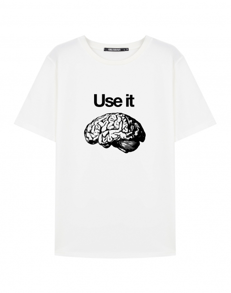 ФУТБОЛКА  "USE IT"