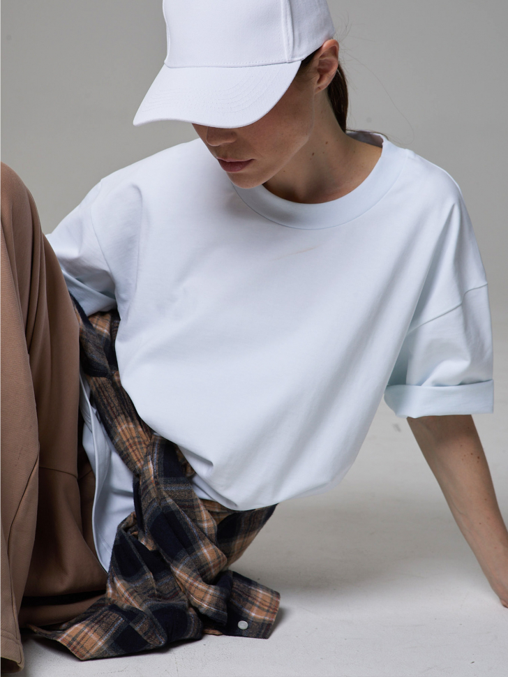 ФУТБОЛКА OVERSIZE "HOLY SHIT"
