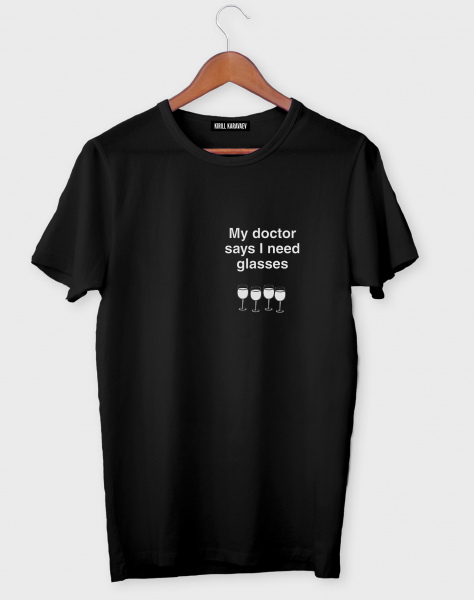 ФУТБОЛКА MY DOCTOR SAYS I NEED GLASSES